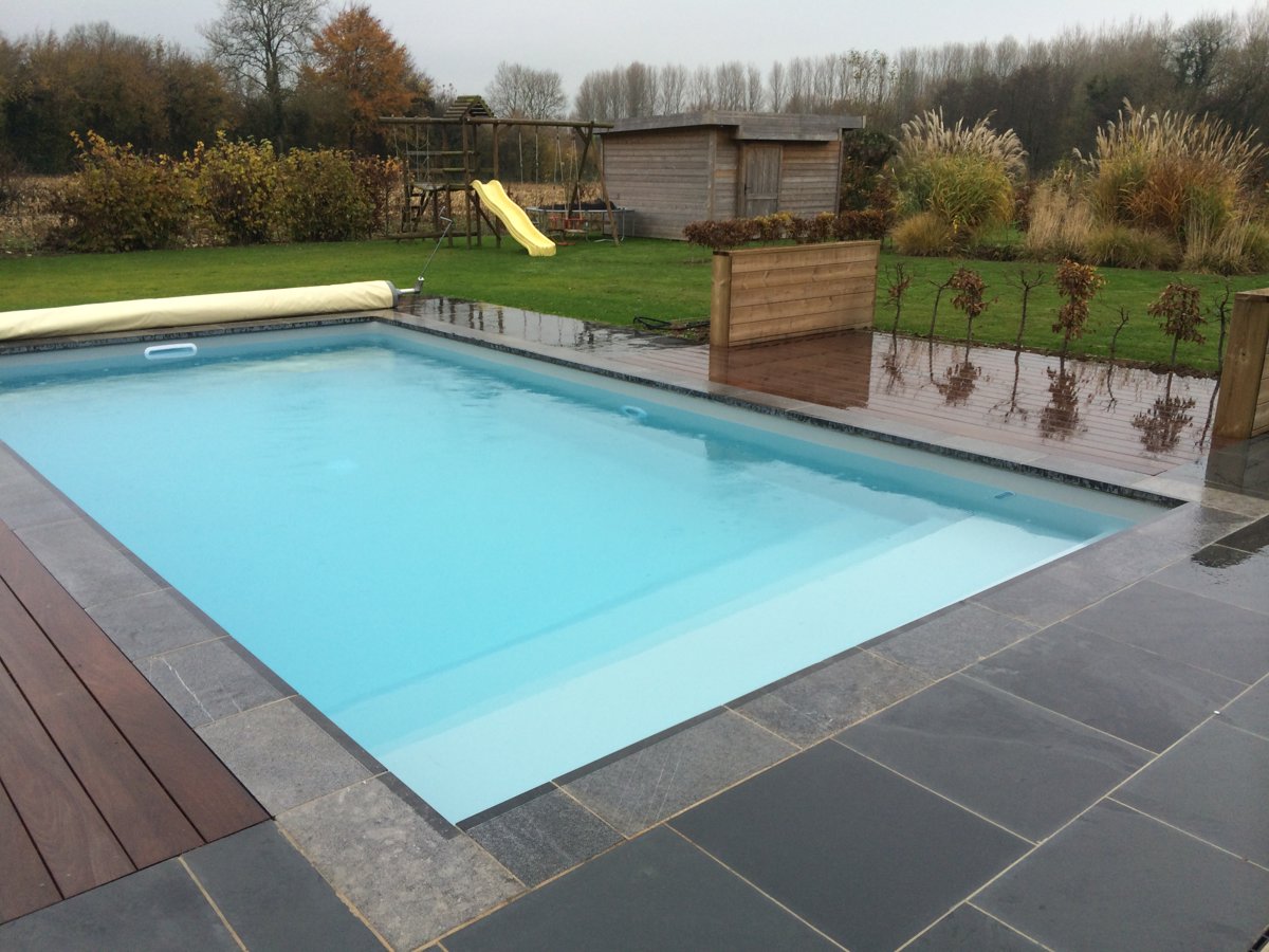 BLACK SLATE 60x60x2.5 CM